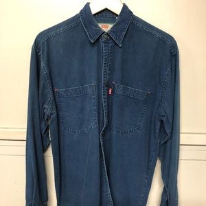 Vintage Levi’s Blue Denim Button Up